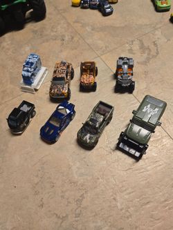 8pc Military & Off-Road Toy Truck Lot - Camo, Jeep, Arctic