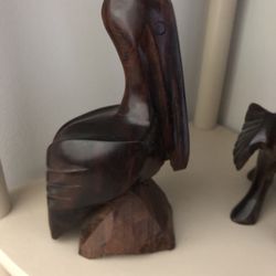 Wooden pelican Sculpture