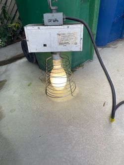 Heavy duty work light