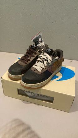 Size 5 Travis Scott X cactus jack airforce 1