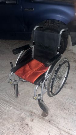 Wheel chair