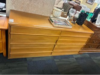 Extra Long Carmel Dresser w/6 Drawers and 1 Door