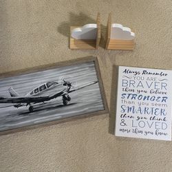Boys Airplane Decor 