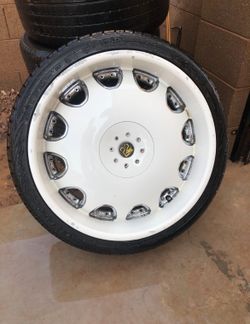 22” inch Wheels & Tires 255/35/22