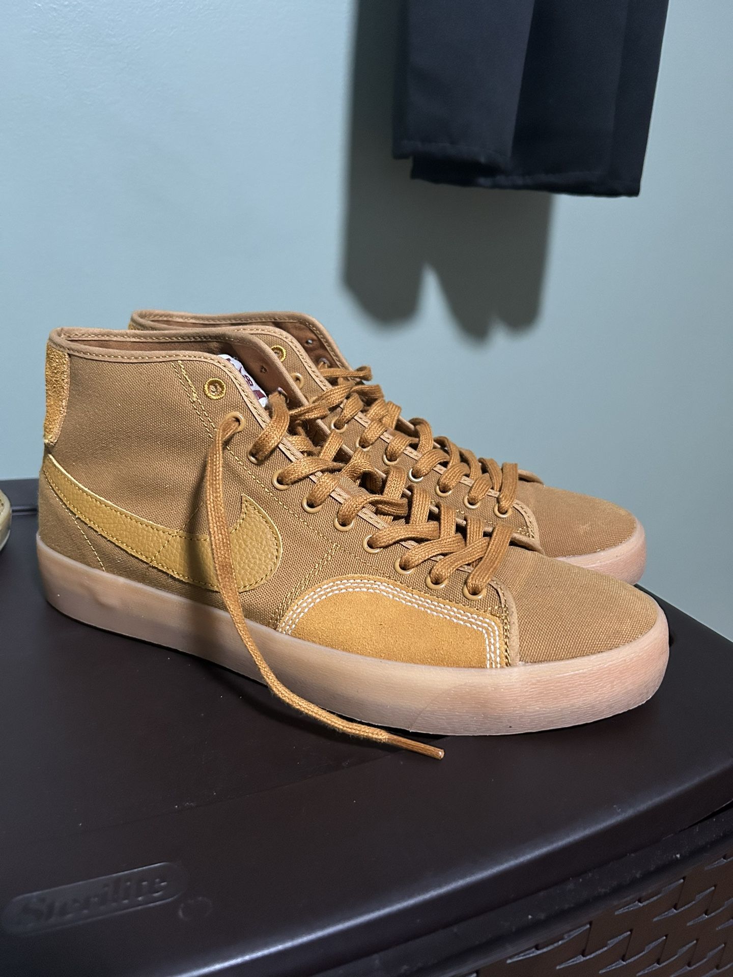 Shoes