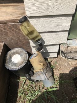 Power steering the mazda 3 year 2006 in good condition