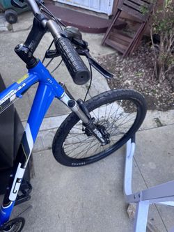 GT mountain bike extra large