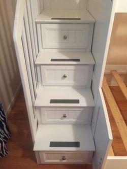 Rooms-to-go canyon furniture company bunk bed twin over full for Sale