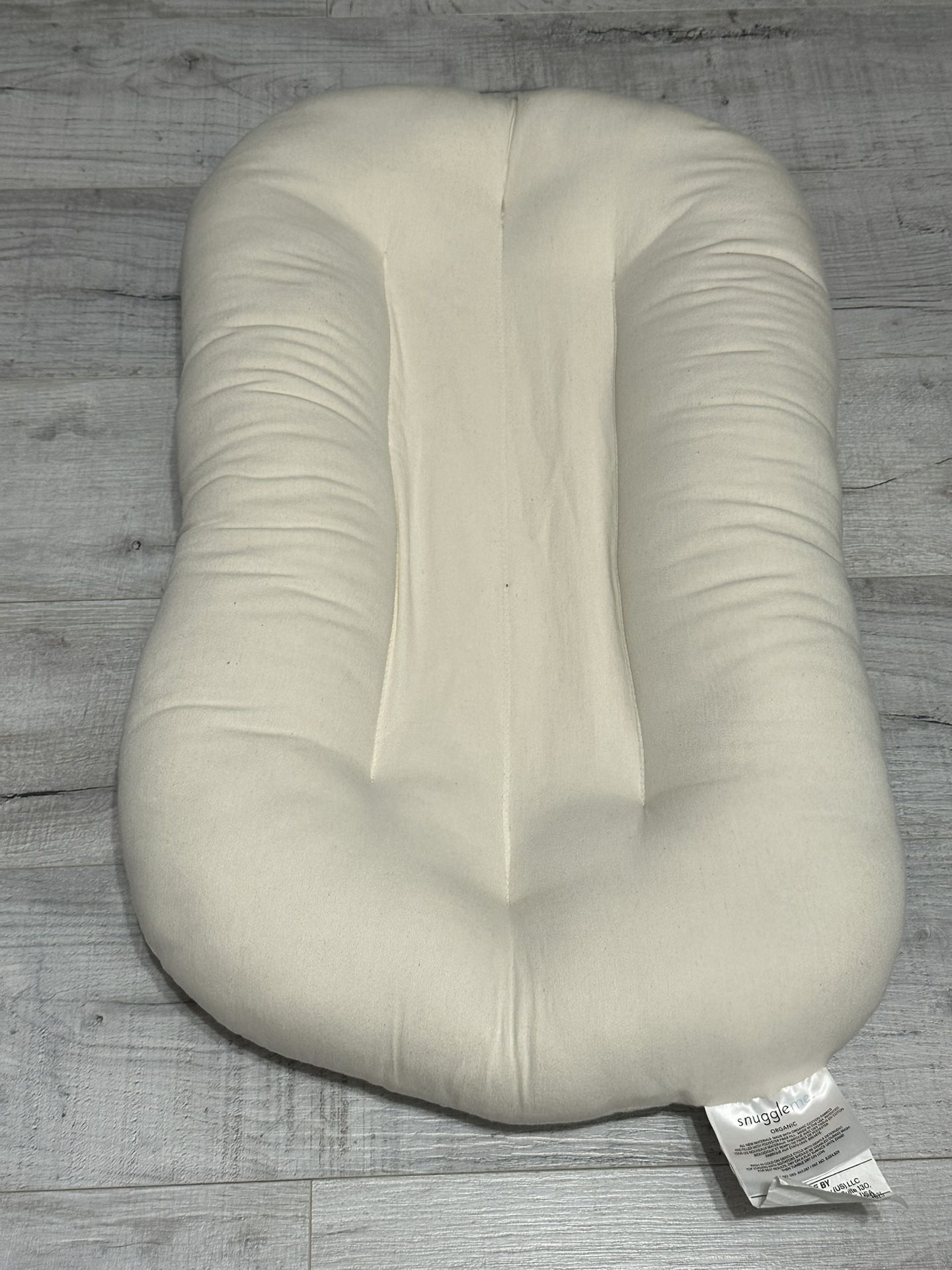 Snuggle me Organic Pillow