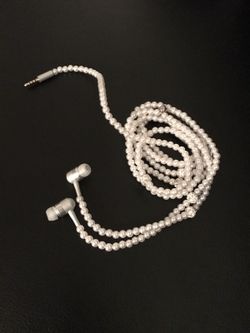 White Pearl and rhinestone earbuds!