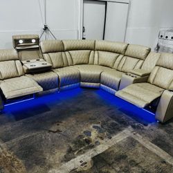 FREE DELIVERY 🚚 AND INSTALLATION - BRAND NEW 🆕 IN 📦 BEIGE LEATHER POWER RECLINER 3-PCs SECTIONAL
