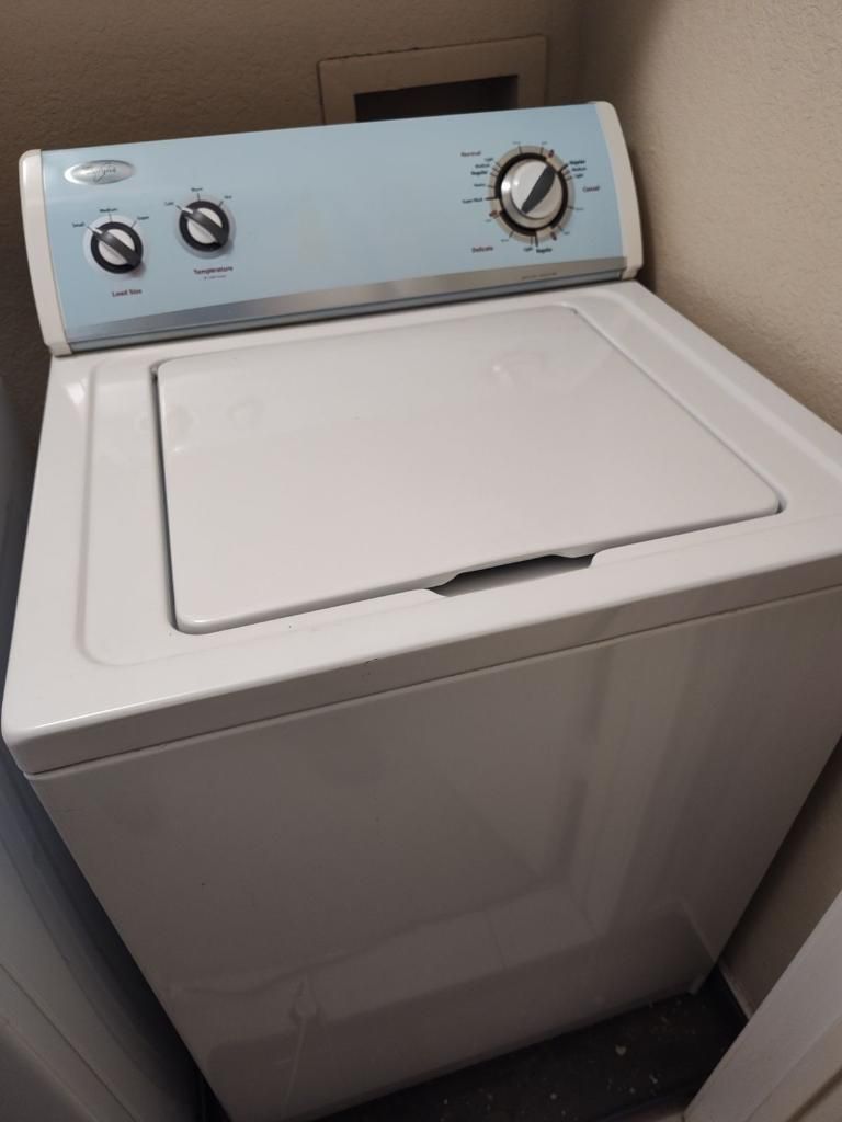 Whirlpool Washer Dryer set