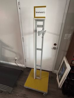 Smartwool Retail Clothing Clothes  Rack