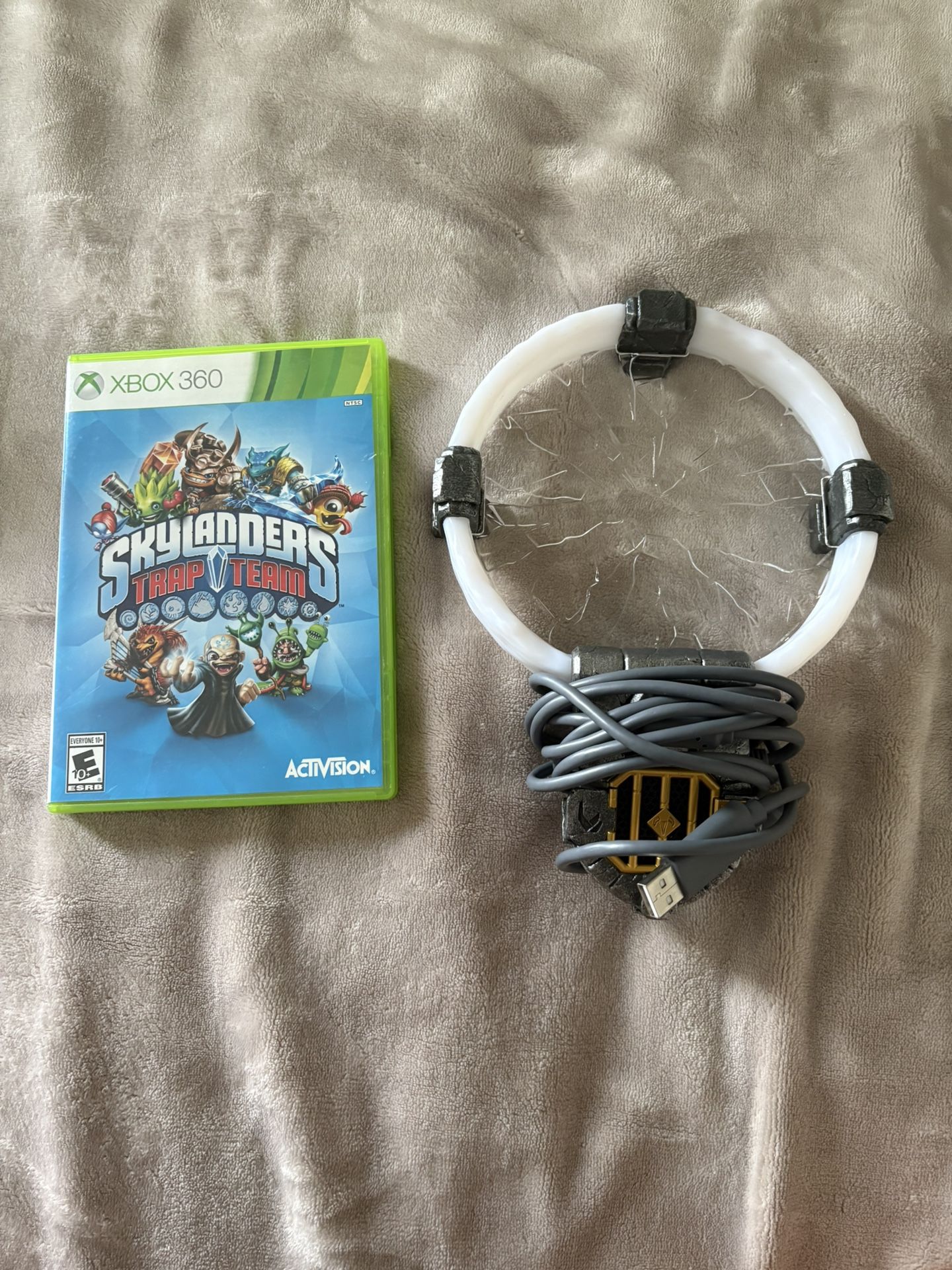 Skylanders Trap Team Game + Portal, For Xbox 360