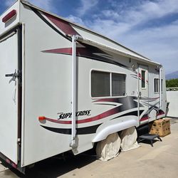 2008 Weekend Warrior Superlite ToyHauler