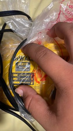 DEWALT FAST CHARGER *NEW IN BAG*