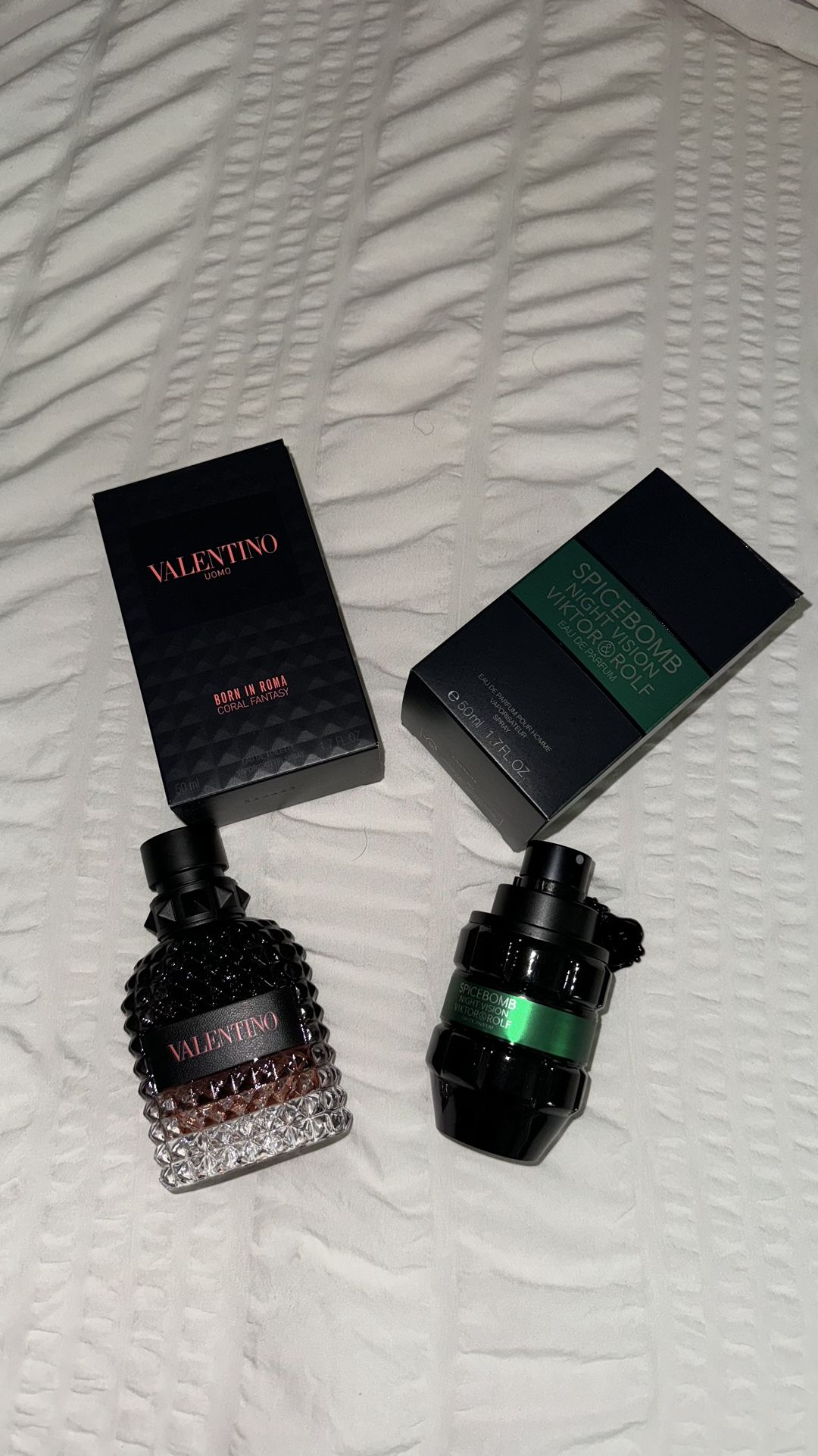 Valentino coral fantasy & V&R Spicebomb night vision EDP
