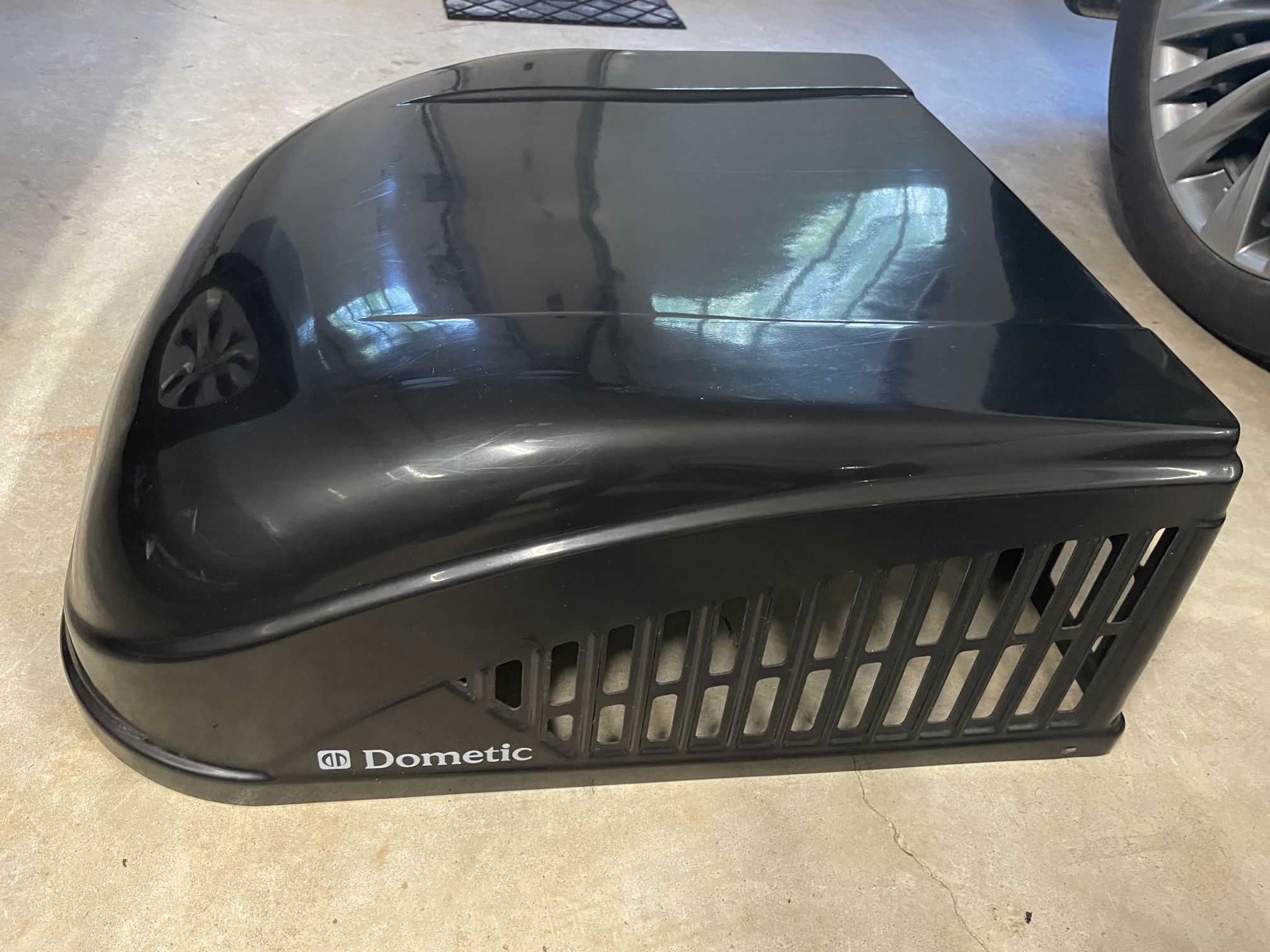 Dometic Air Conditioning Cover and Interior Controls