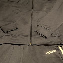 Men’s Adidas Set w Hoodie 