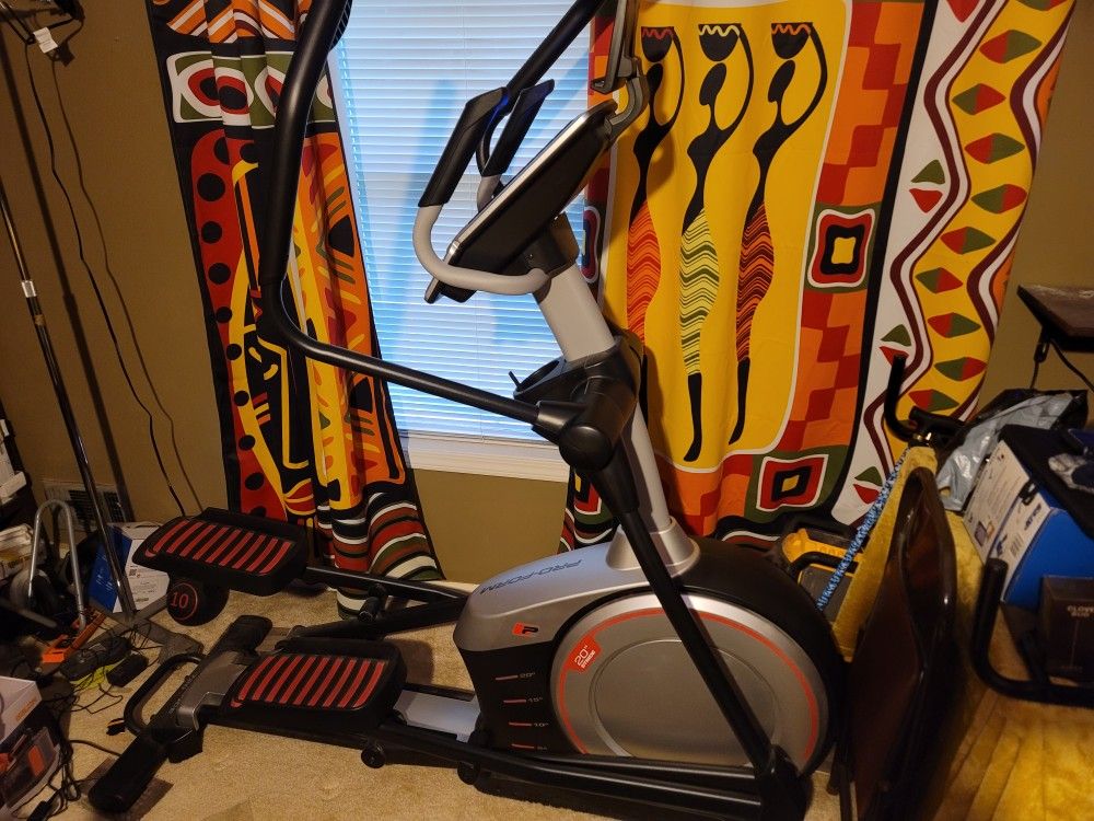 Elliptical For Sale - Pro Form Endurance 720 Cross Trainer
