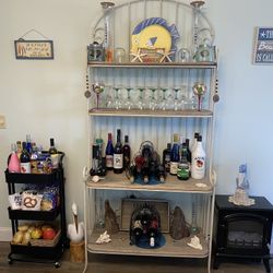 Wrought Iron Hutch With Wooden Shelves. 