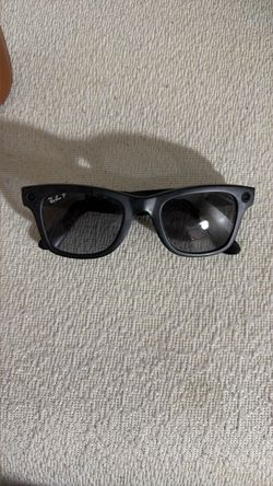 Ray-Ban Meta Smart Glasses