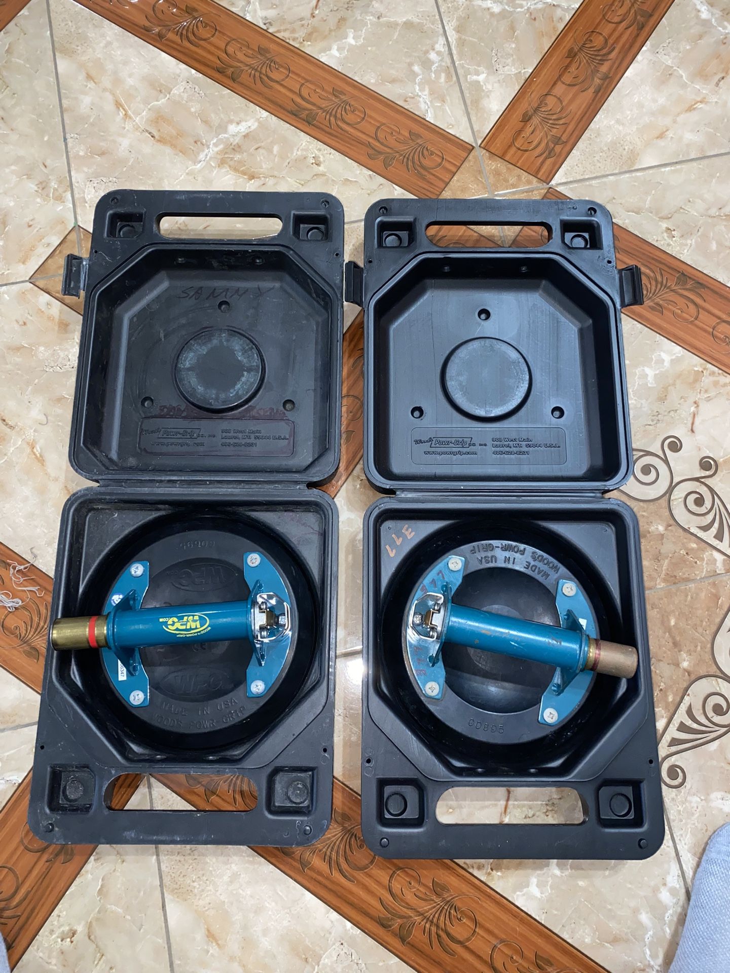 Power Grip Window holders