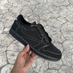Jordan 1 Low Travis Scott " Black Phantom "