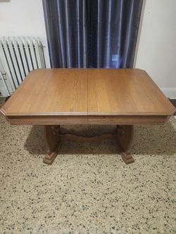 Solid Wood Extendable Dining Table