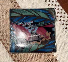 Patricia Nash wallet