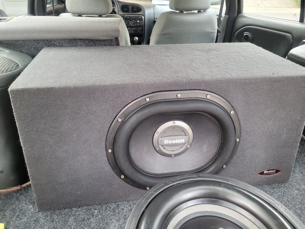 13" inch boston SUBWOOFER