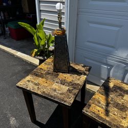 Faux Marble Coffee Table 2 Lamps 2 End Tables 