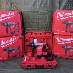 Milwaukee 1-3/4” SDS Max Rotary Hammer Model 5546-21