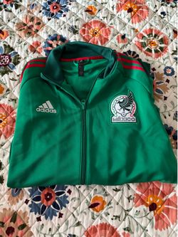 like new adidas mexico green jacket size XL