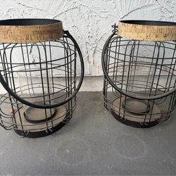 2 hanging lanterns with glass