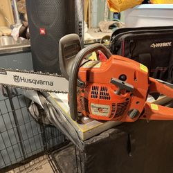 Husqvarna 455 Rancher Chainsaw