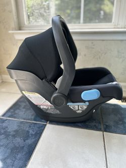 Uppababy Car seat 