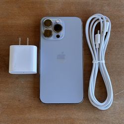 iPhone 13 PRO 128gb UNLOCKED Like New 100% Battery Health 
