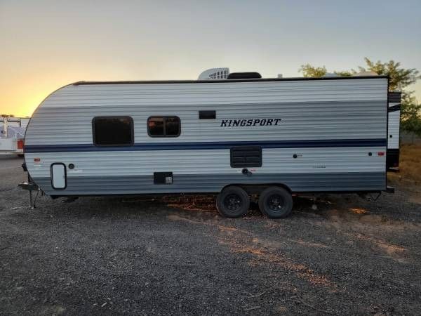 2021 Kingsport 24ft Bunkhouse 3899lb sleeps 8