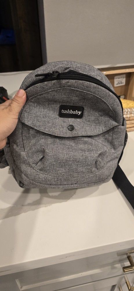 Tushbaby Carrier