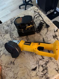 Dewalt