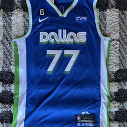 Luka Doncic - XL Jersey - Dallas Mavericks 