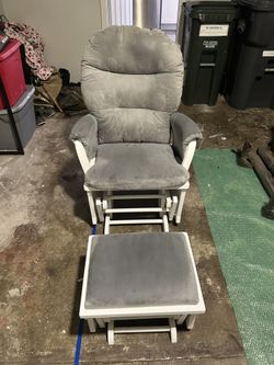 Rocking/Glider Chair With Gliding Ottoman