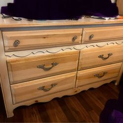 Complete Bedroom Dresser Set 