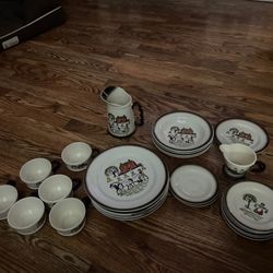 1950s  METLOX Poppytrail Homestead LOT Plates, Bowls, Pitcher