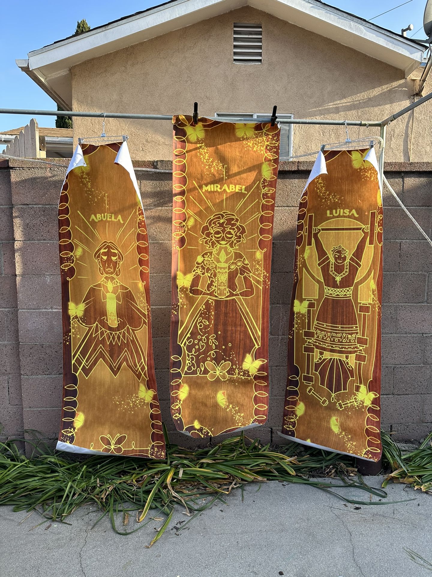 Encanto Banners