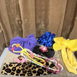 Girl lot accessories