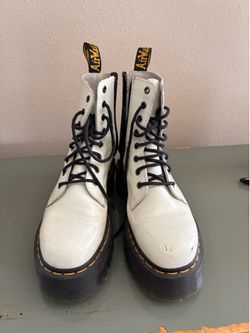 Dr. Martens Jadon White Platform Boots Women’s Size 8 (EU 39)
