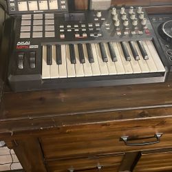 Akai Professional MPK25