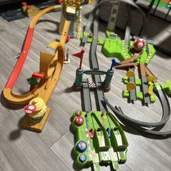 Hot Wheel City Mario Cart race Track 